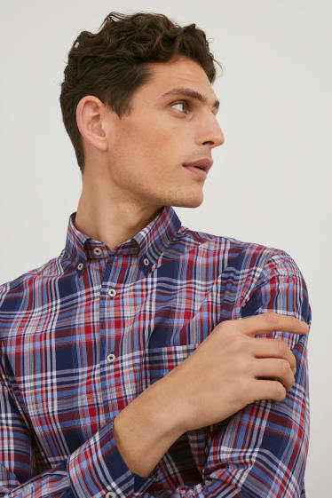Uomo - Camicia business - regular fit - maniche ultralunghe - facile da stirare - rosso / blu scuro