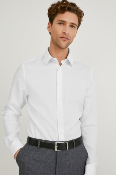 Mężczyźni - Koszula biznesowa - slim fit - kołnierzyk kent - dobrze się prasuje - biały