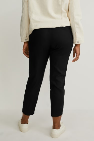 Femmes - Pantalon de toile - coupe fuselée - noir