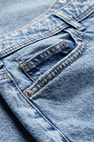 Mujer - CLOCKHOUSE - mom jeans - high waist - vaqueros - azul claro