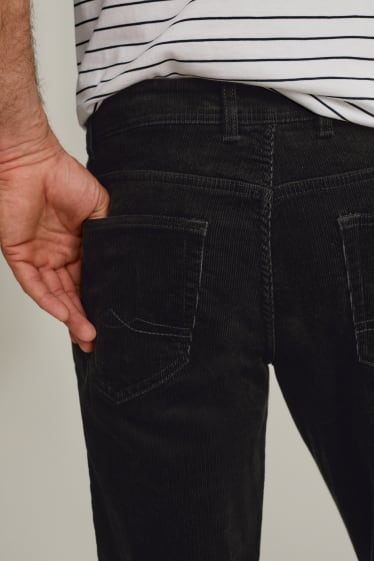 Bărbați - Pantaloni din catifea reiată - regular fit - negru
