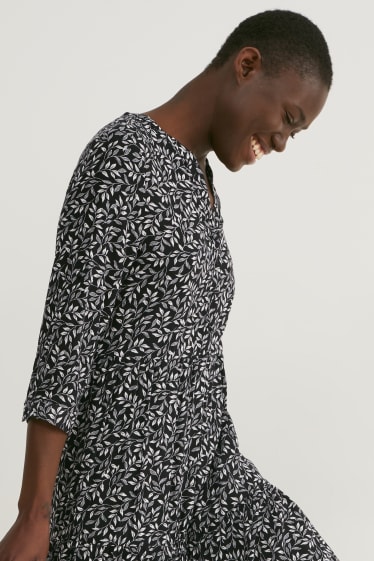 Women - Fit & flare dress - floral - black