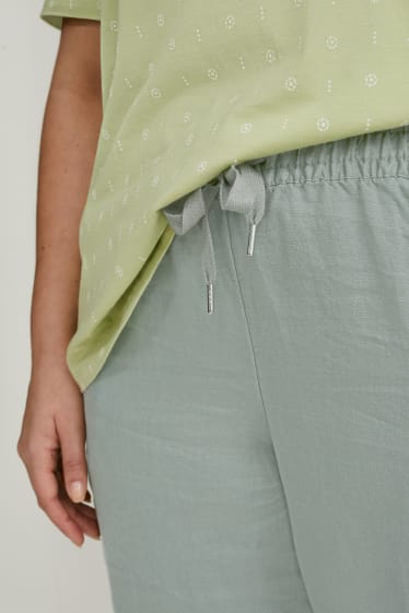 Women - Linen culottes - mint green