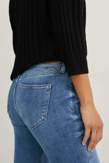 Women - Premium bootcut jeans - mid waist - blue denim