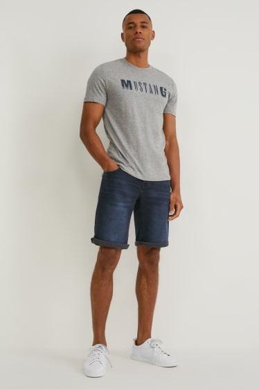 Hommes - MUSTANG - short en jean - mid waist - Chicago - jean bleu foncé