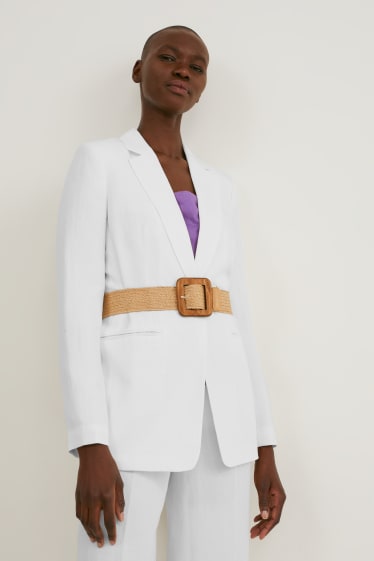 Mujer - Americana con hombreras y cinturón - mezcla de lino - blanco