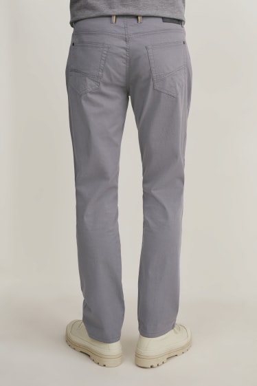 Uomo - Pantaloni con cintura - regular fit - LYCRA® - grigio