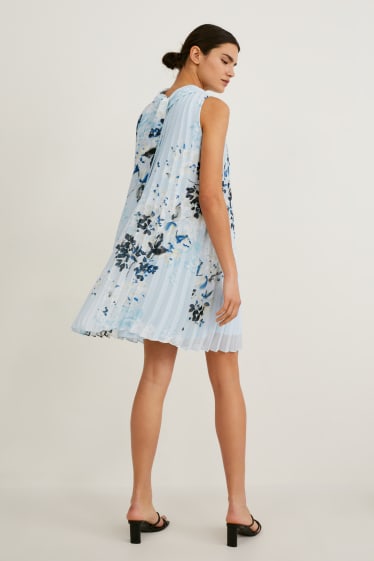 Women - Chiffon dress with plissé pleats - floral - light blue