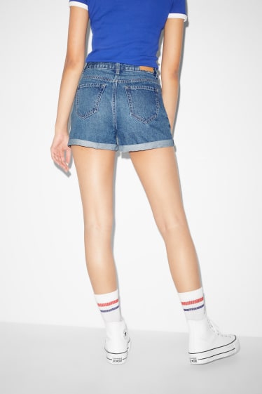 Femmes - CLOCKHOUSE - short en jean - high waist - jean bleu clair