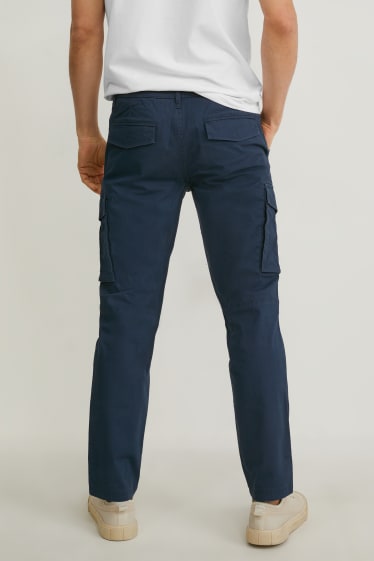 Hommes - Pantalon cargo - regular fit - matière recyclée - bleu foncé