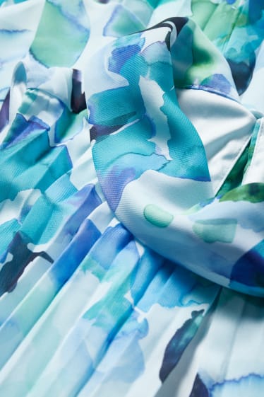 Women - Chiffon dress with plissé pleats - floral - blue