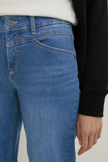 Mujer - Wide leg jeans - mid waist - vaqueros - azul