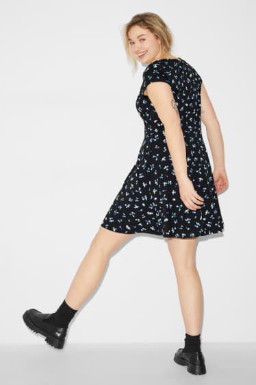 Women - CLOCKHOUSE - A-line dress - floral - black