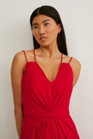 Femmes - Robe droite - style festif - rouge