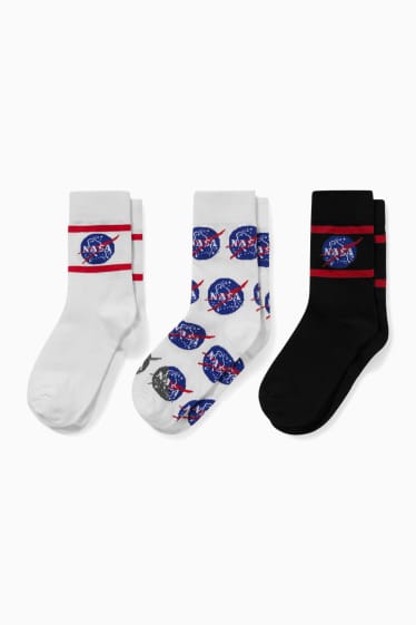 Men - CLOCKHOUSE - multipack of 3 - socks with motif - NASA - black