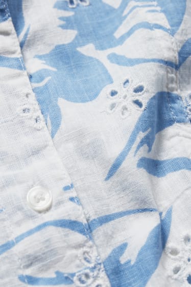 Damen - Bluse mit Knotendetail - bestickt - geblümt - weiß / hellblau