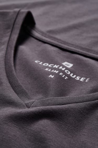 Mężczyźni - CLOCKHOUSE - T-shirt - szary