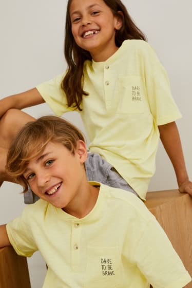 Children - Short sleeve T-shirt - genderneutral - light yellow