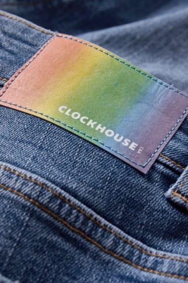 Herren - CLOCKHOUSE - Jeans-Shorts - PRIDE - jeansblau
