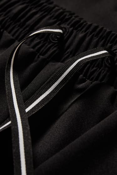 Dámské - Funkční šortky - černá