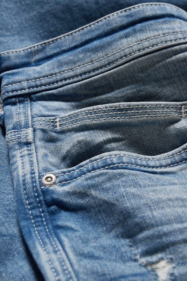 Heren - CLOCKHOUSE - korte spijkerbroek - LYCRA® XTRA LIFE™ - jeanslichtblauw