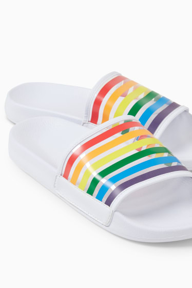 Jóvenes - CLOCKHOUSE - chanclas - PRIDE - blanco