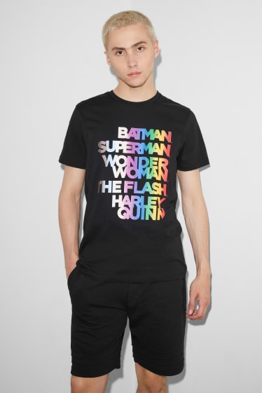Heren - CLOCKHOUSE - T-shirt - Justice League - PRIDE - zwart