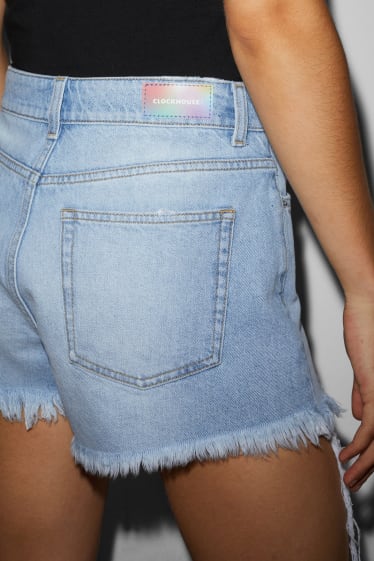 Jóvenes - CLOCKHOUSE - shorts vaqueros - high waist - PRIDE - vaqueros - azul claro