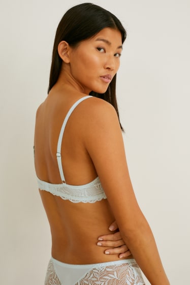 Femmes - Soutien-gorge à armature - DEMI - ampliforme - LYCRA® - vert menthe