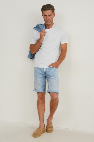 Men - Denim bermuda shorts - LYCRA® - denim-light blue