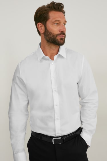 Mężczyźni - Koszula biznesowa - slim fit - kołnierzyk kent - dobrze się prasuje - biały