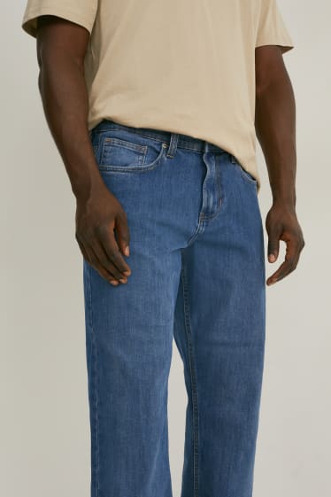 Men - Straight jeans - LYCRA® - blue denim