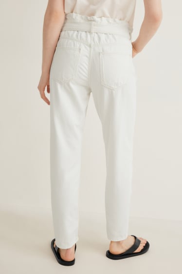Dámské - Tapered jeans - high waist - krémově bílá