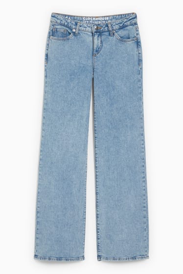 Femmes - CLOCKHOUSE - jean à jambe évasée - low waist - jean bleu clair