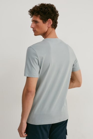 Men - T-shirt - light gray
