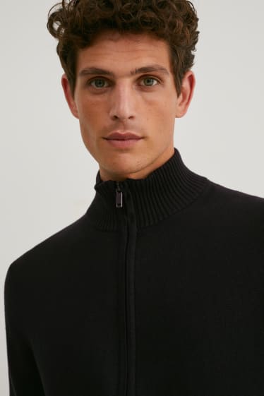 Bărbați - Cardigan tricotat - negru