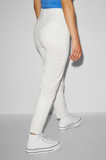 Teens & young adults - CLOCKHOUSE - tapered jeans - high waist - white