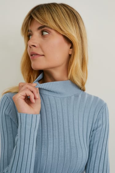 Women - Fine knit jumper - petrol