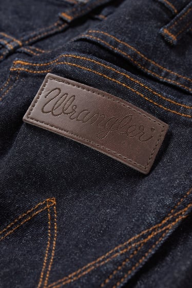 Bărbați - Wrangler - straight jeans - denim-albastru închis