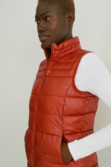 Women - Quilted gilet - terracotta