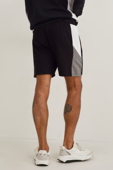 Men - Sweat shorts - black