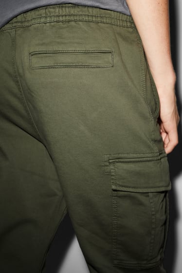 Uomo - CLOCKHOUSE - pantaloni cargo - regular fit  - verde scuro