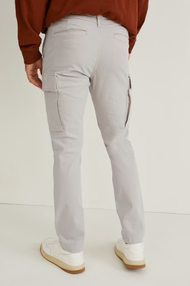 Hombre - Pantalón cargo - tapered fit - beis
