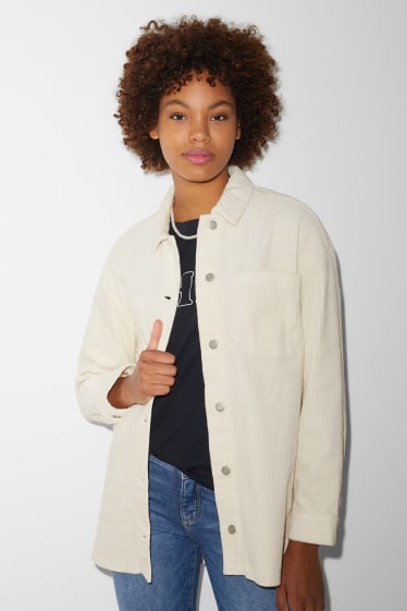 Adolescenți și tineri - CLOCKHOUSE - cămașă tip jachetă din catifea reiată - alb-crem