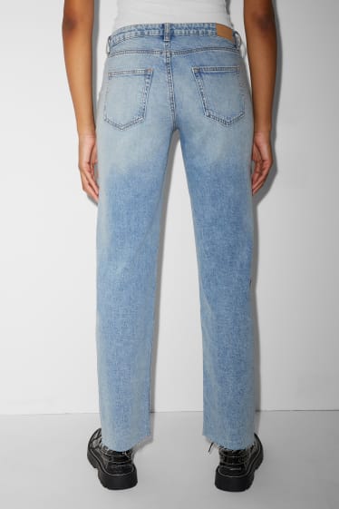 Women - CLOCKHOUSE - straight jeans - low-rise waist - denim-light blue
