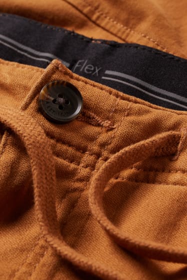 Men - Cargo trousers - tapered fit - Flex - LYCRA® - havanna