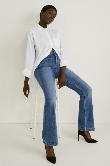 Damen - Flare Jeans - High Waist - LYCRA® - jeansblau