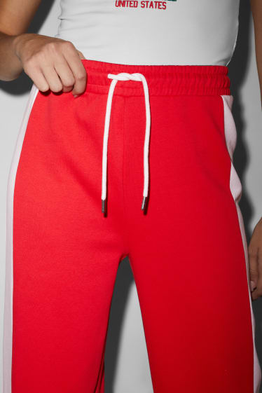 Teens & young adults - CLOCKHOUSE - joggers - white / red