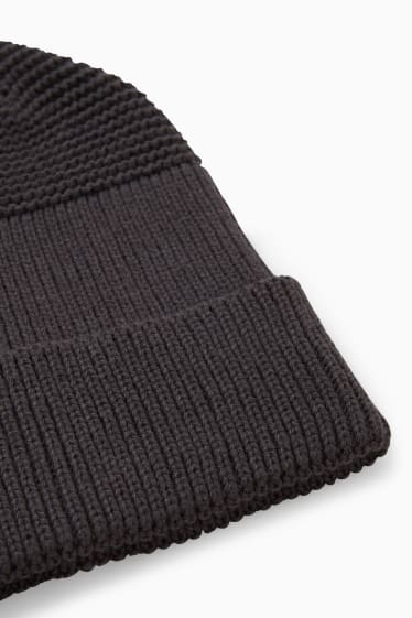 Men - Knitted hat - dark gray
