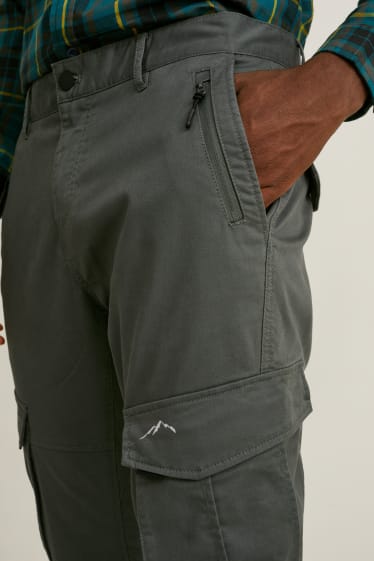 Hombre - Pantalón cargo - THERMOLITE® - LYCRA® - verde oscuro